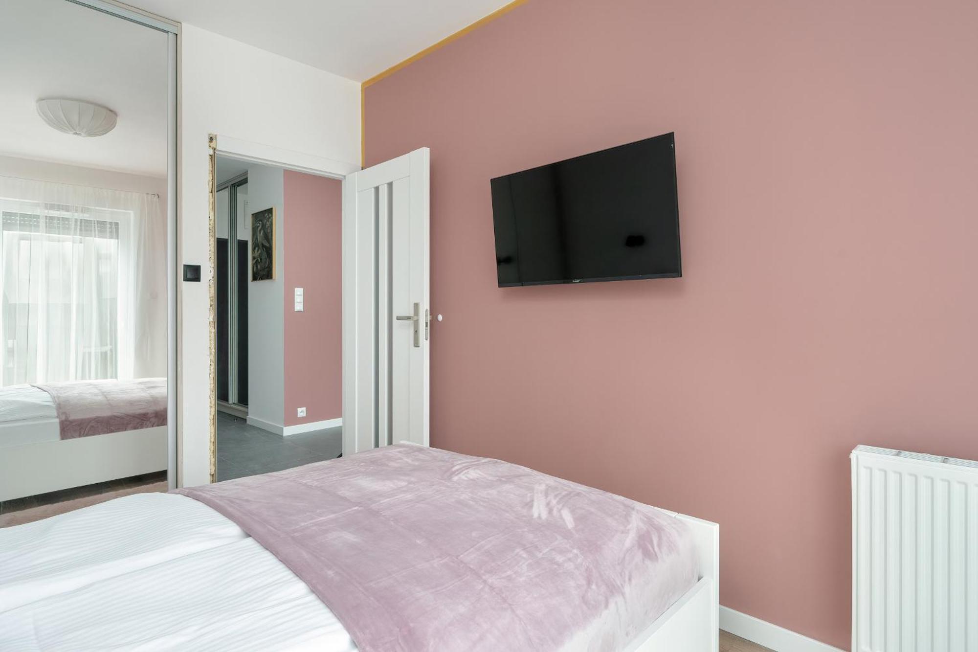 City Center Apartments With Gym & Free Garage Poznan By Noclegi Renters Poznań Exterior foto